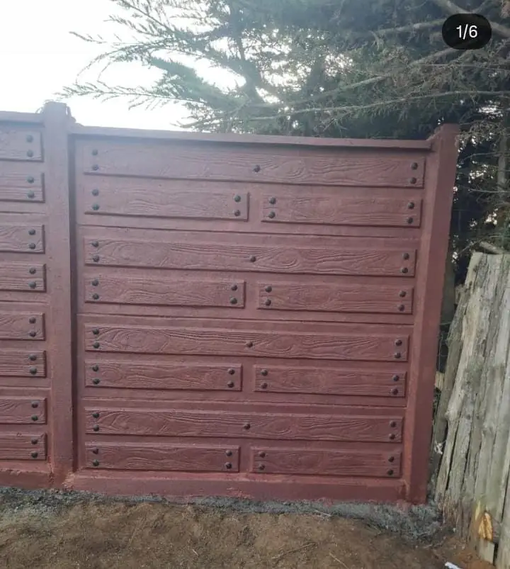 Pandereta de diseño madera instalada
